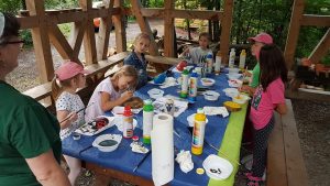 Ferienspaß im Wildgehege - Kreativität wohin man schaut